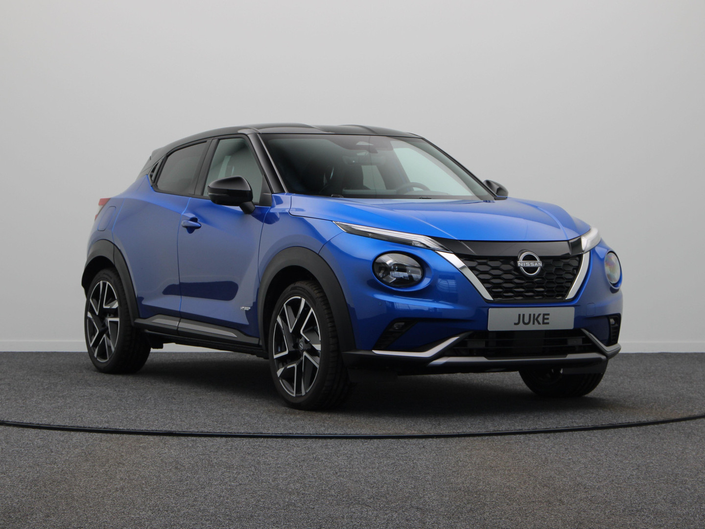 Nissan Nissan