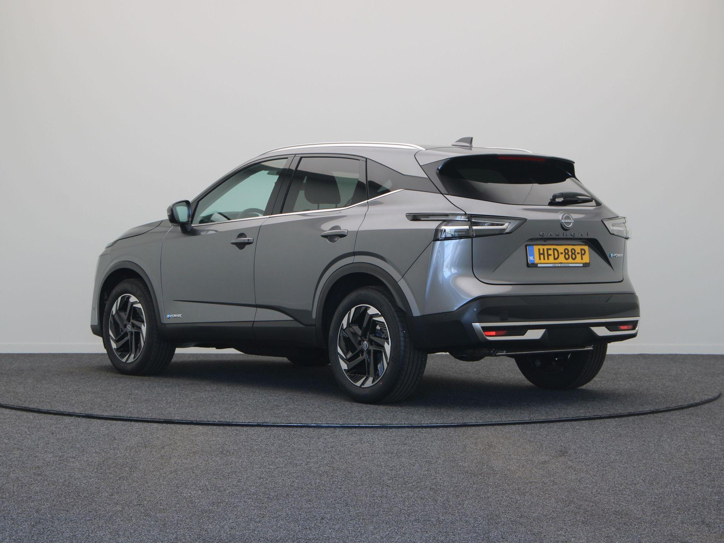Nissan Nissan