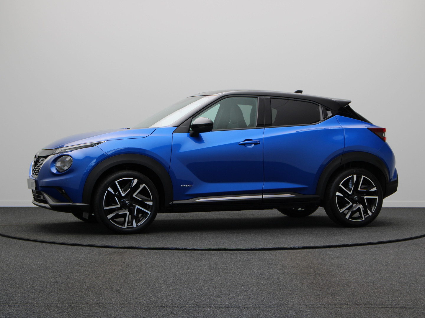 Nissan Nissan