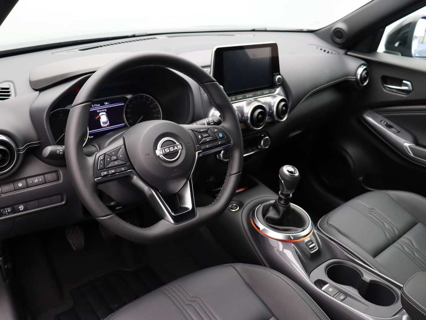 Nissan Nissan