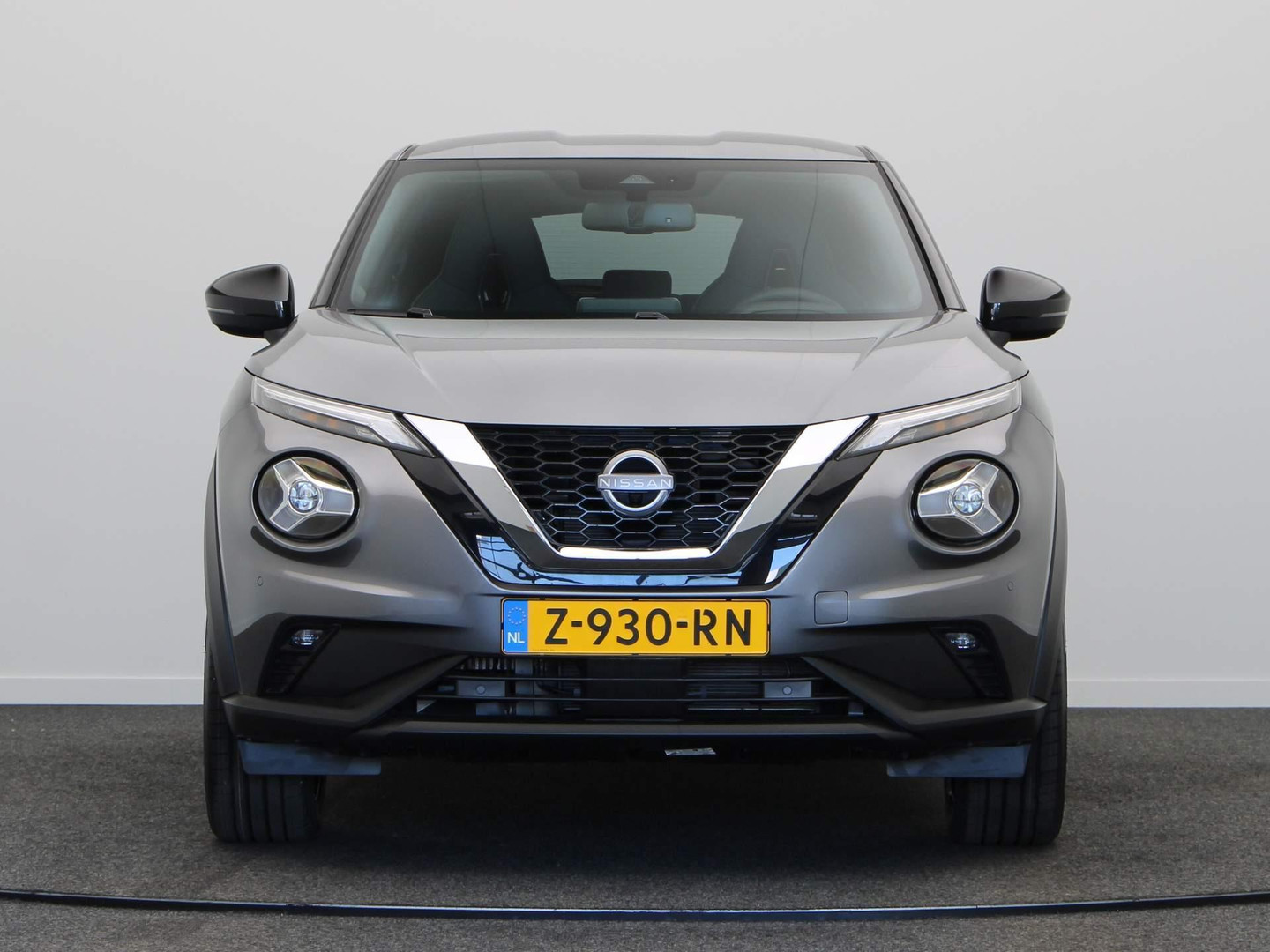 Nissan Nissan