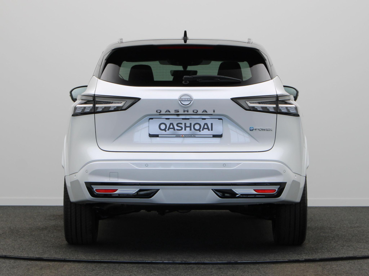 Nissan Nissan