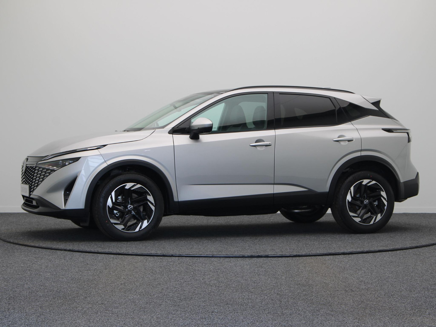 Nissan Nissan