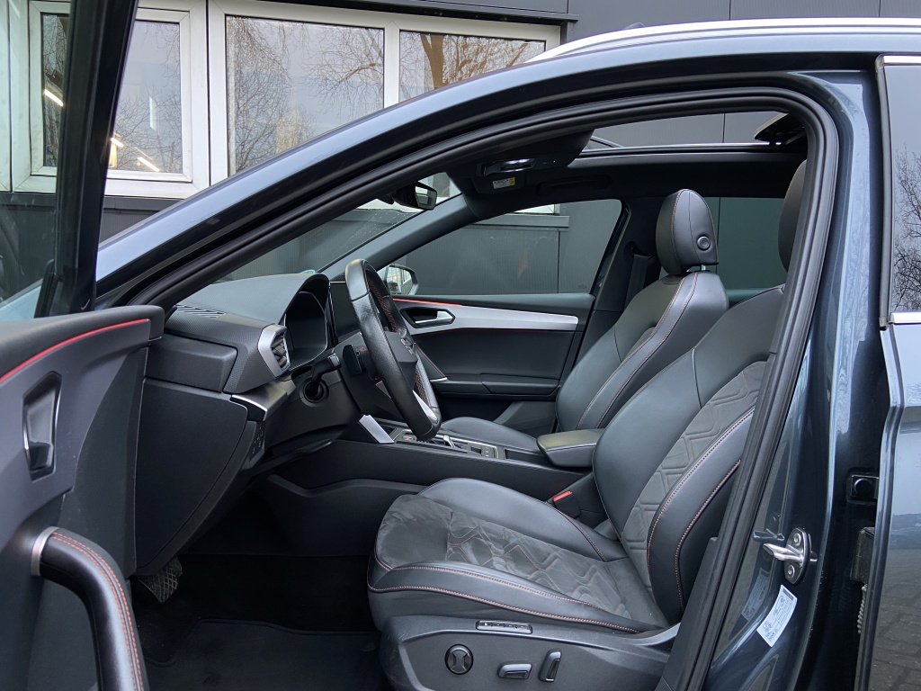 SEAT SEAT