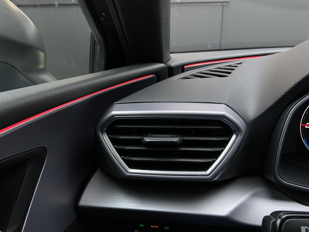 SEAT SEAT