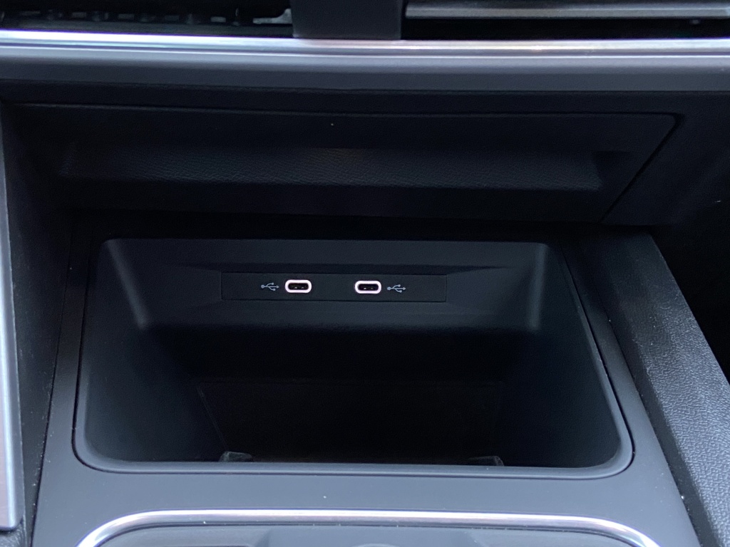 SEAT SEAT