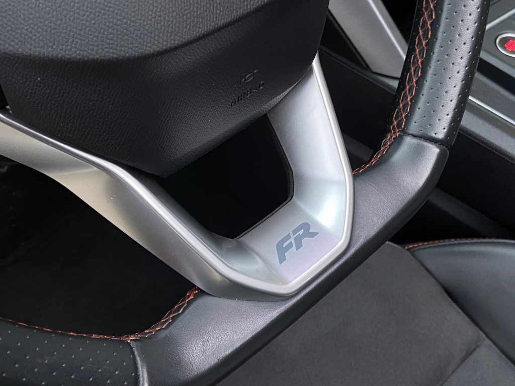 SEAT SEAT