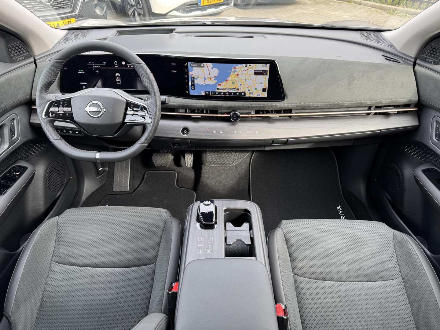 Nissan Nissan