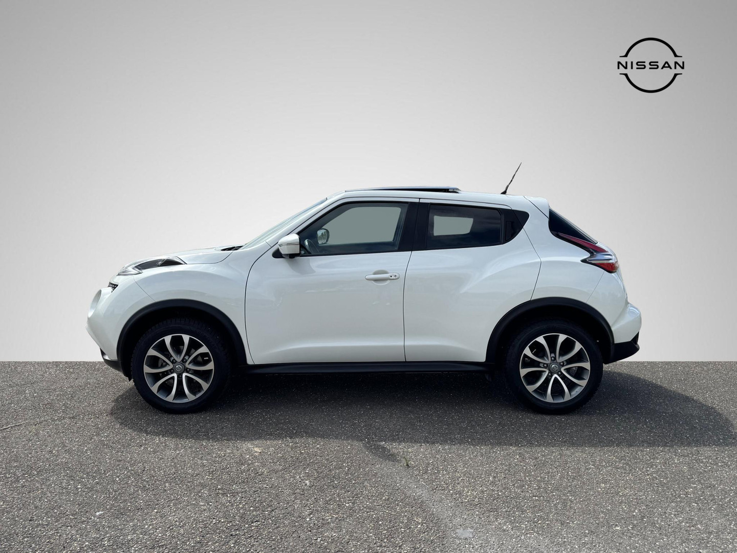 Nissan Nissan
