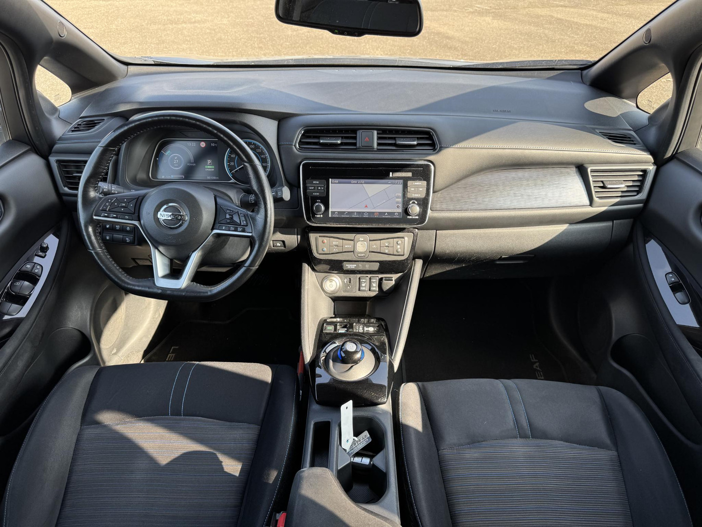 Nissan Nissan