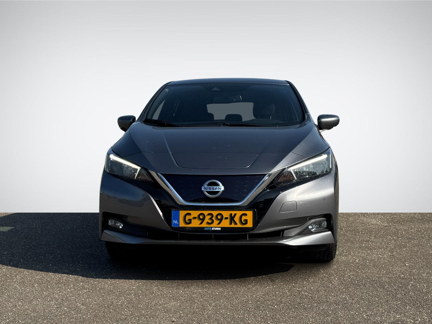 Nissan Nissan