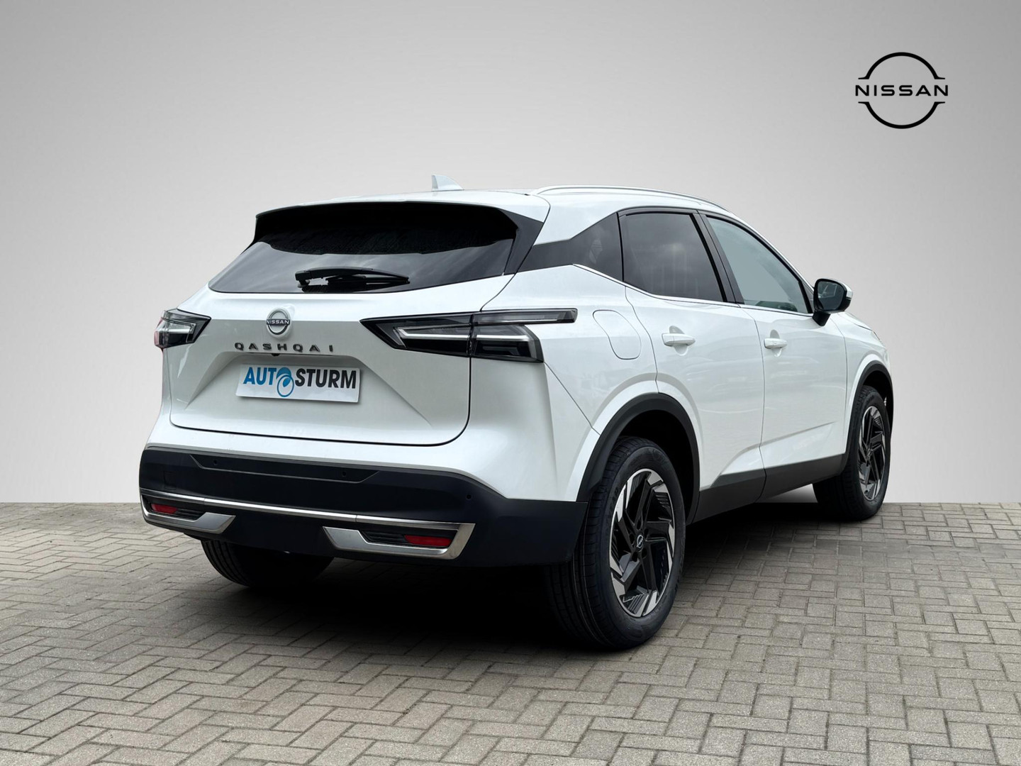 Nissan Nissan