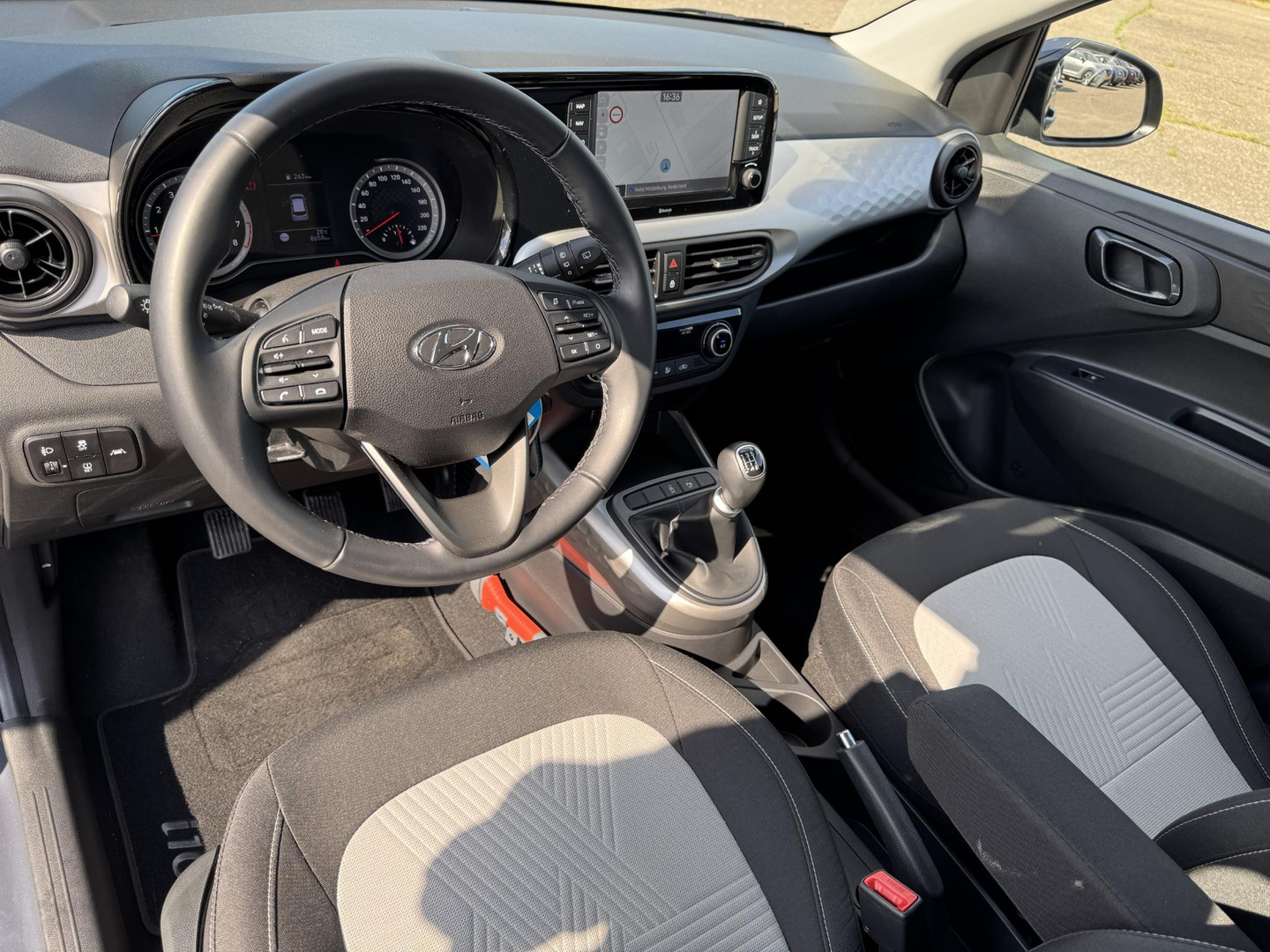 Hyundai Hyundai