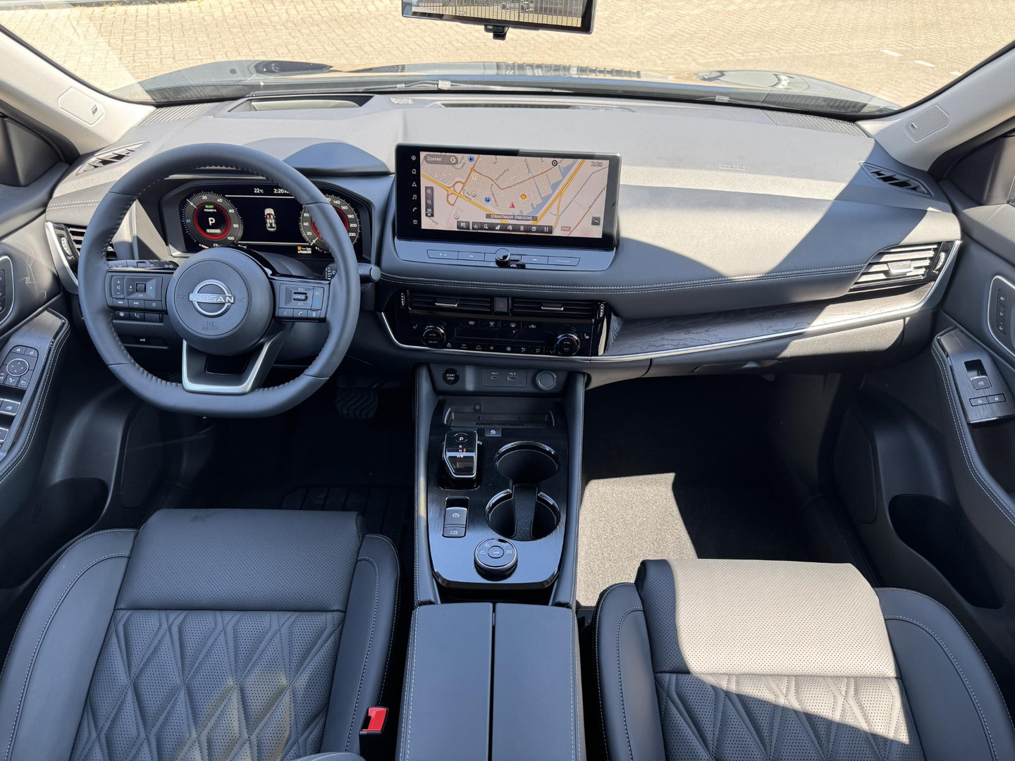 Nissan Nissan
