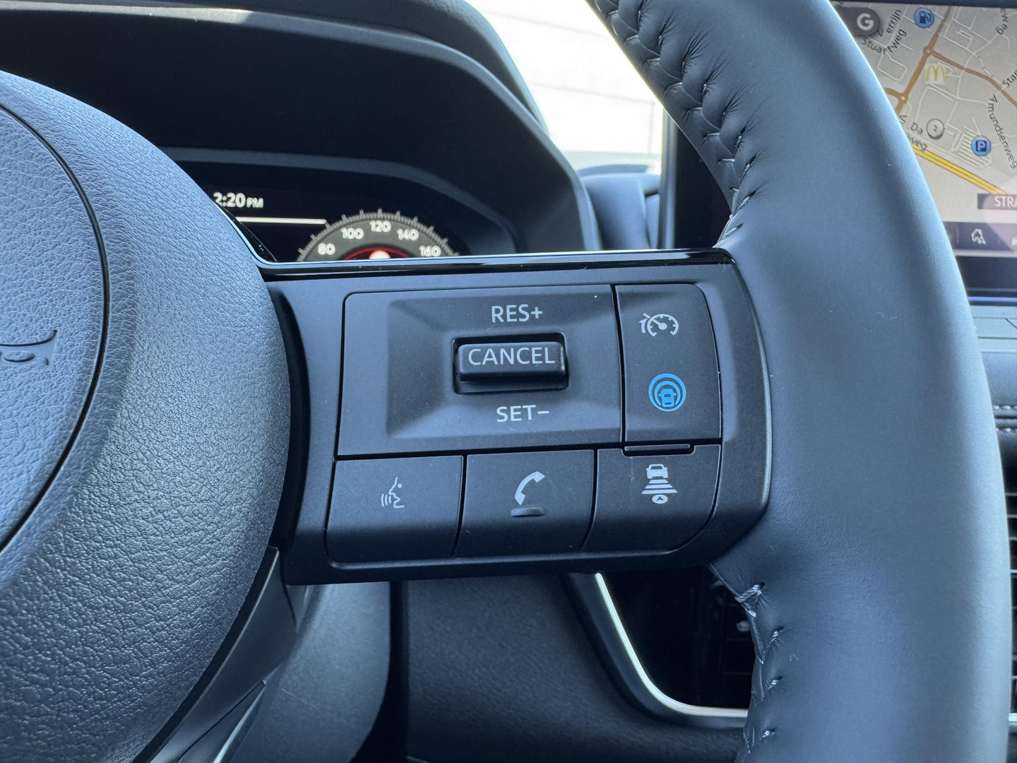 Nissan Nissan