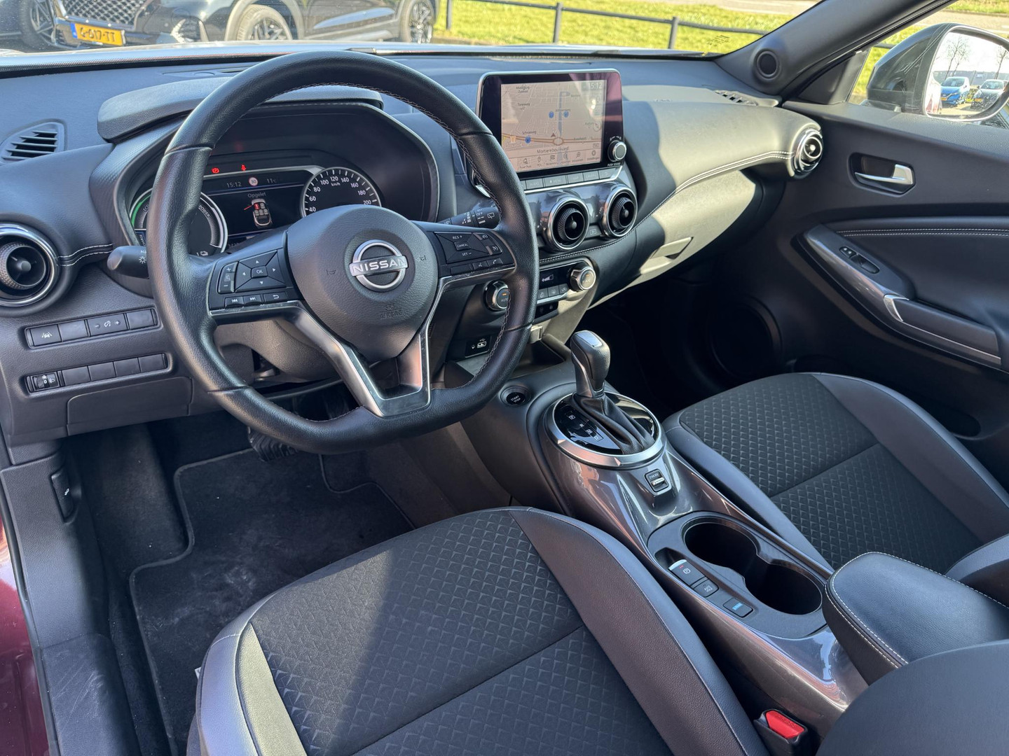 Nissan Nissan