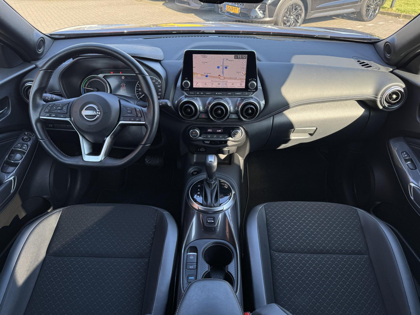 Nissan Nissan