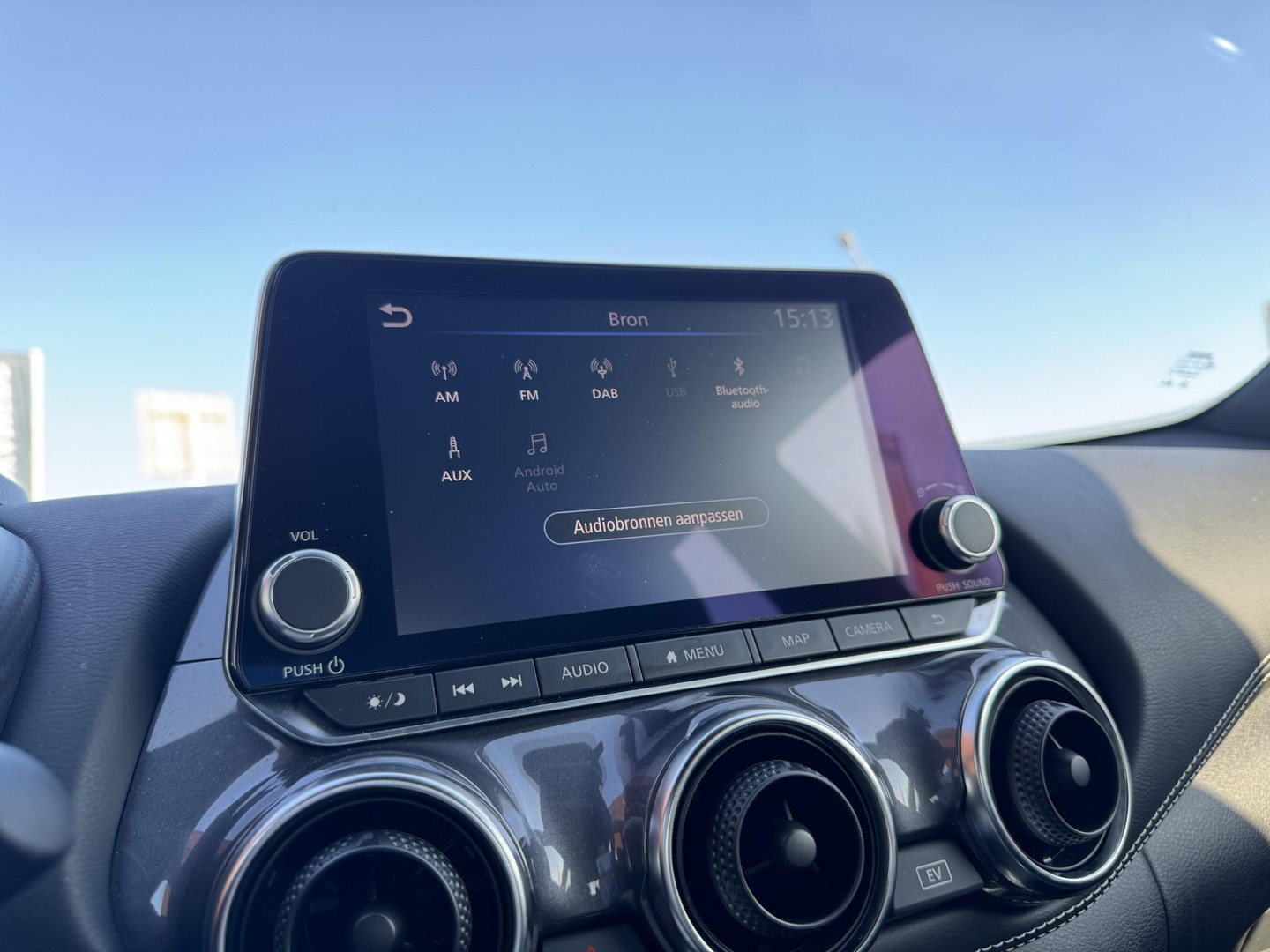 Nissan Nissan