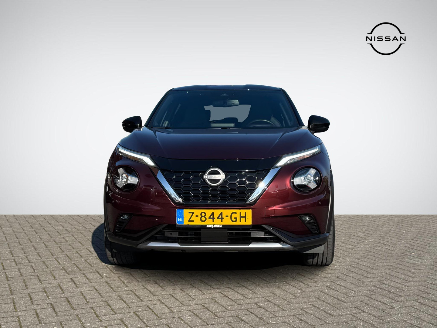 Nissan Nissan