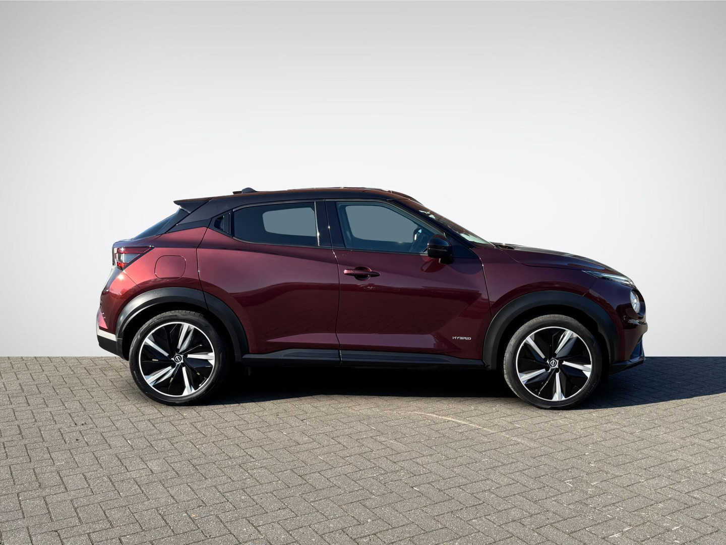 Nissan Nissan
