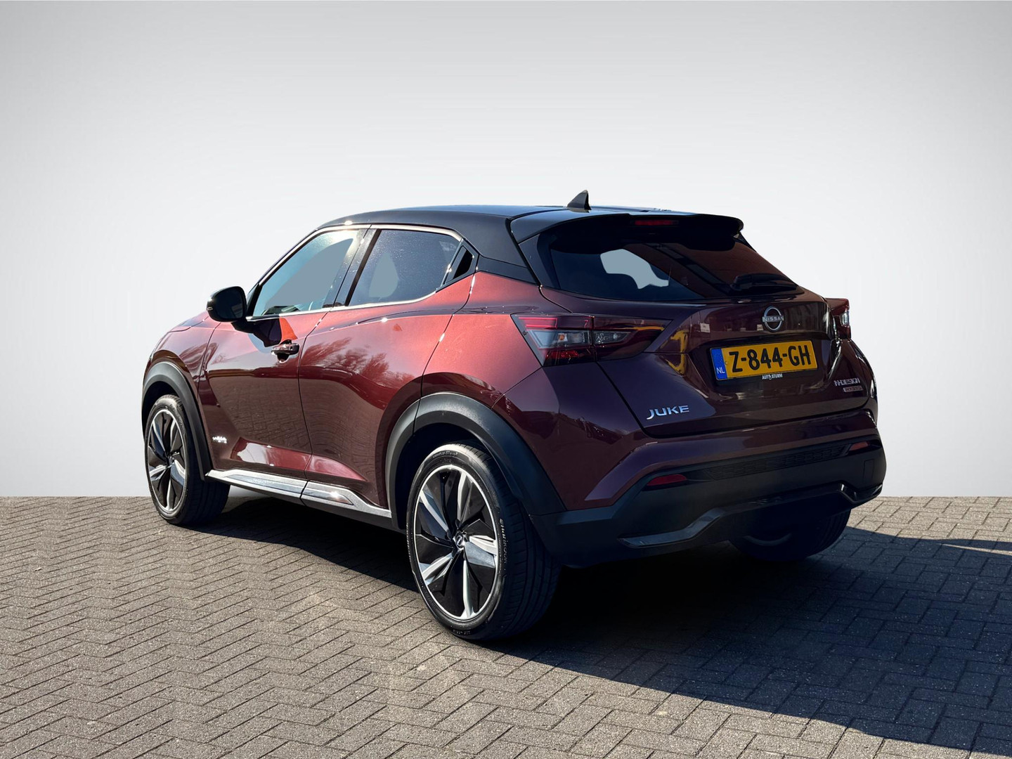 Nissan Nissan