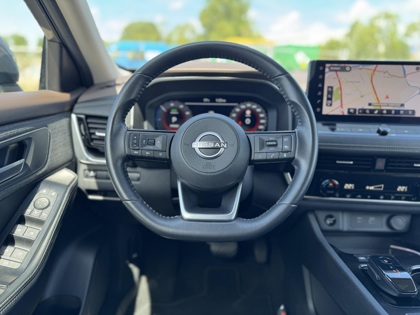 Nissan Nissan