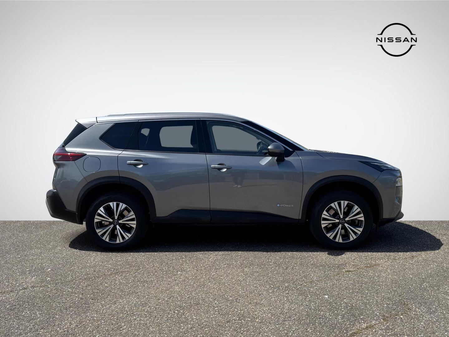 Nissan Nissan