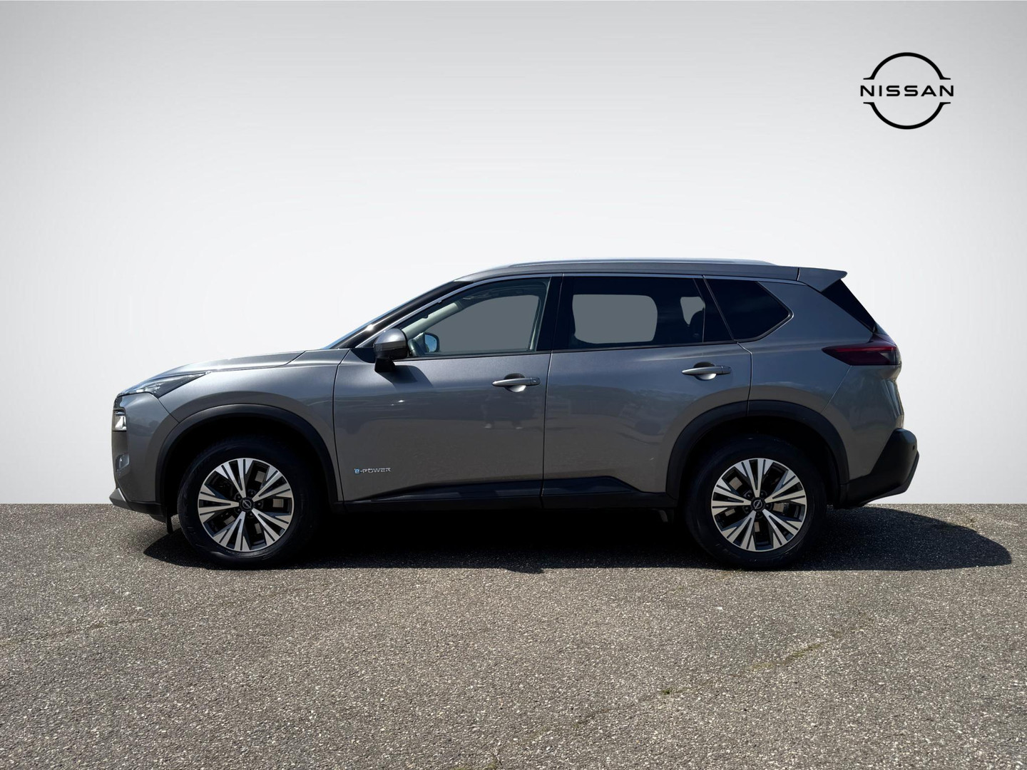 Nissan Nissan