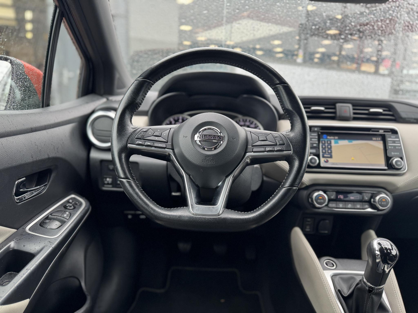 Nissan Nissan