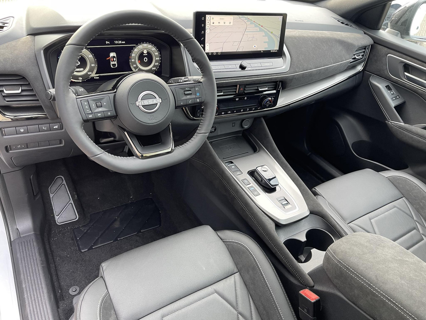 Nissan Nissan