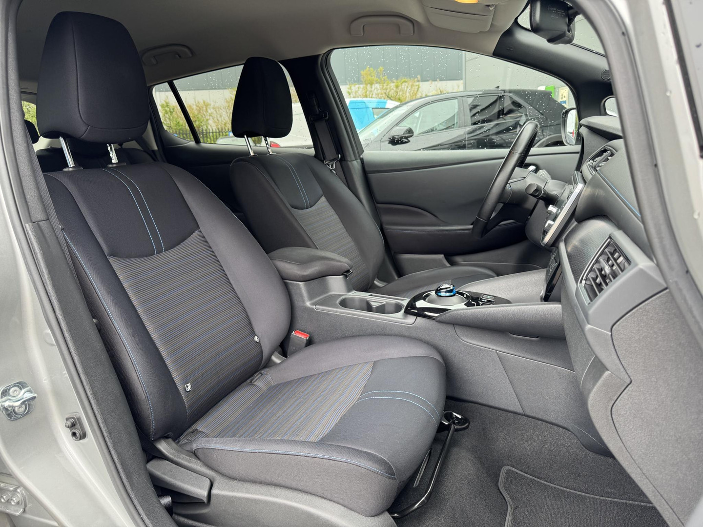 Nissan Nissan