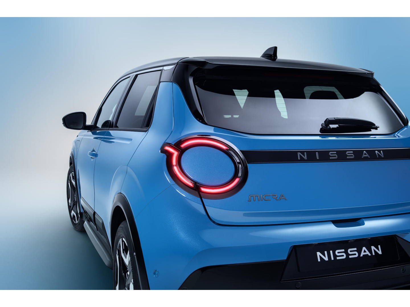 Nissan Nissan