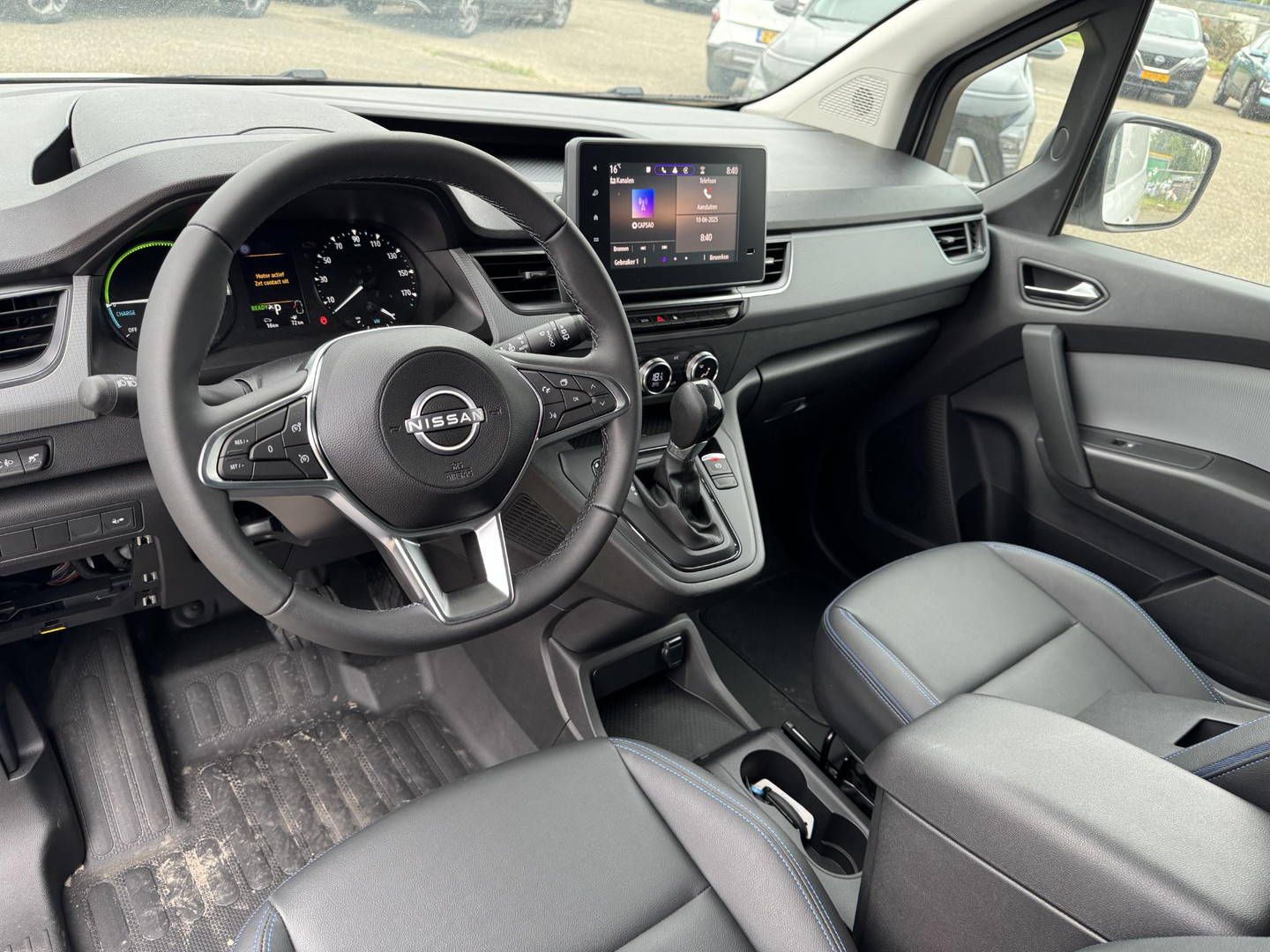 Nissan Nissan