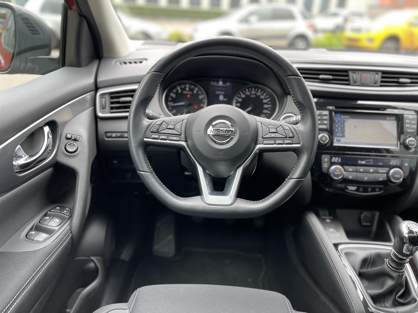 Nissan Nissan