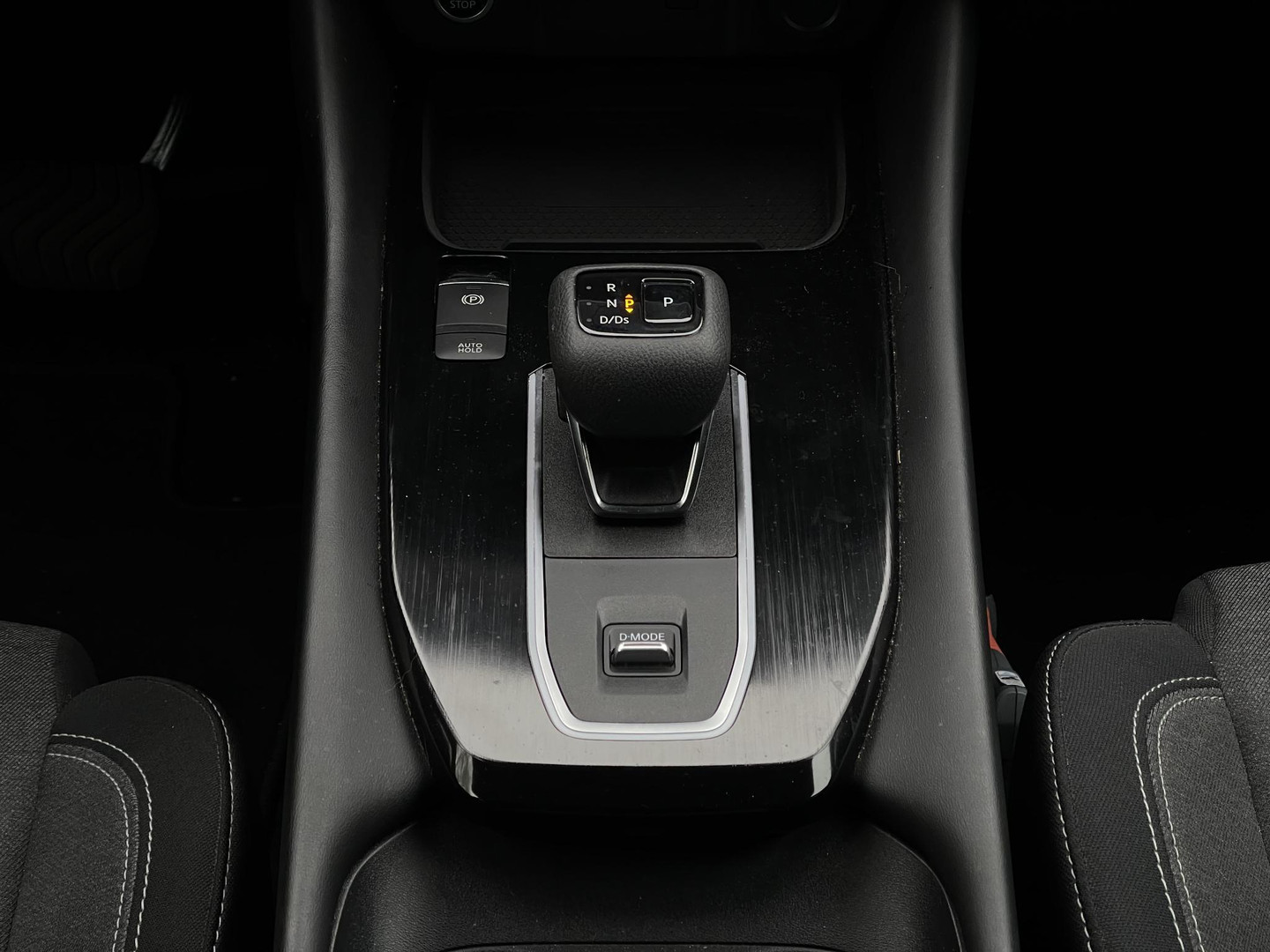 Nissan Nissan