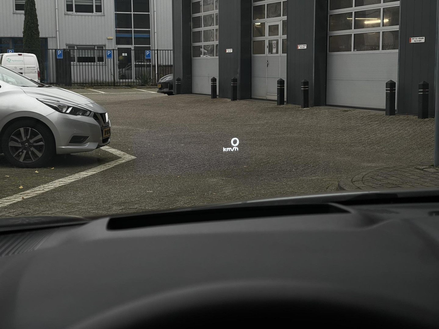 Nissan Nissan