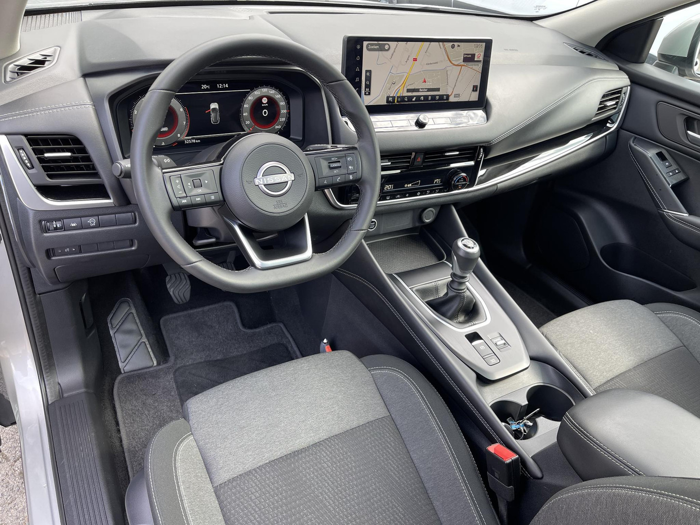 Nissan Nissan