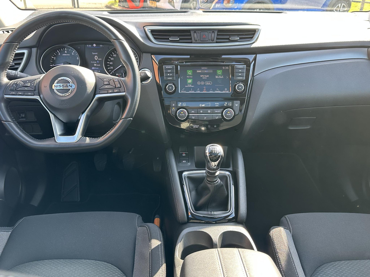 Nissan Nissan