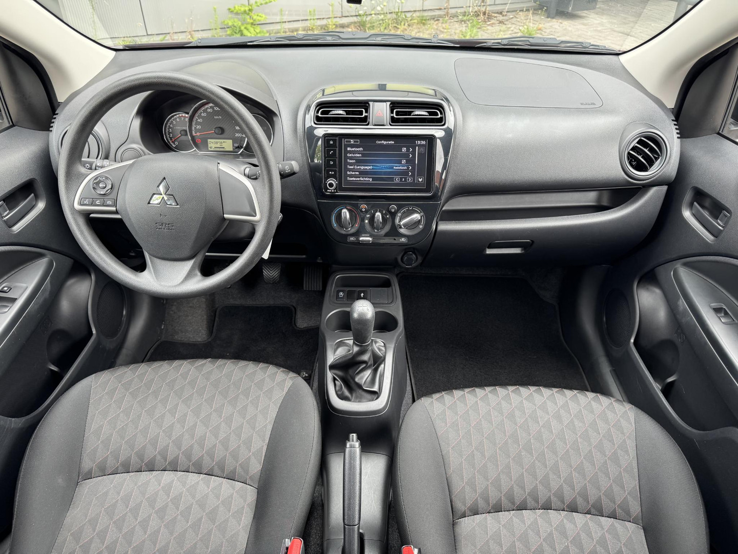 Mitsubishi Mitsubishi