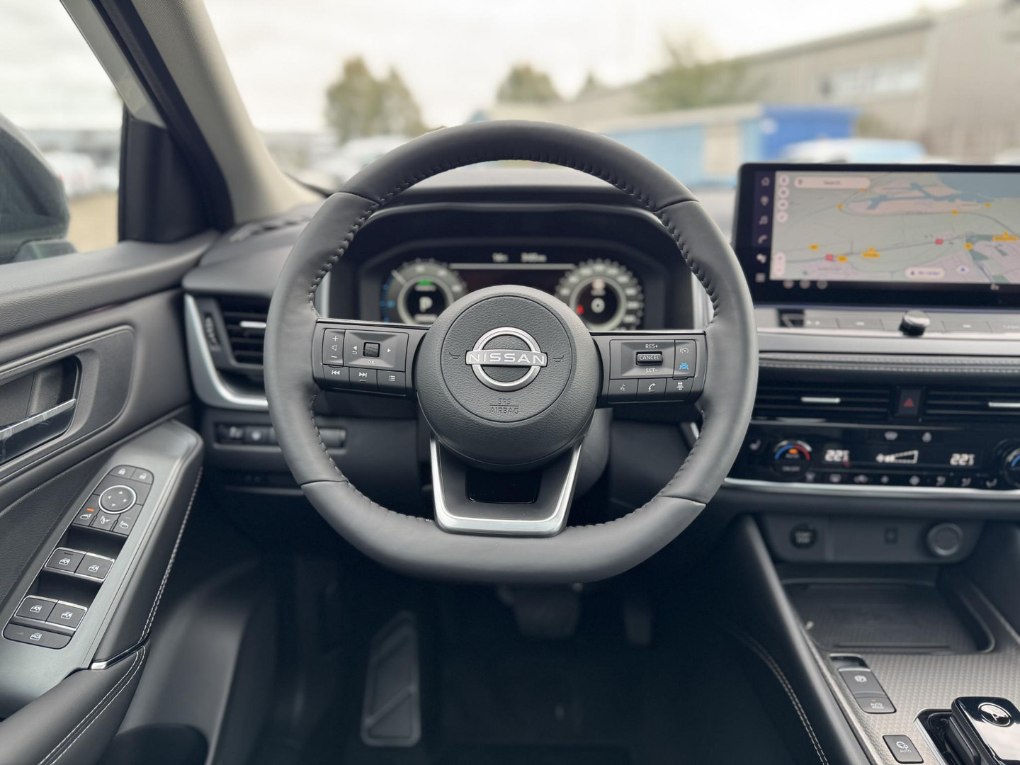 Nissan Nissan