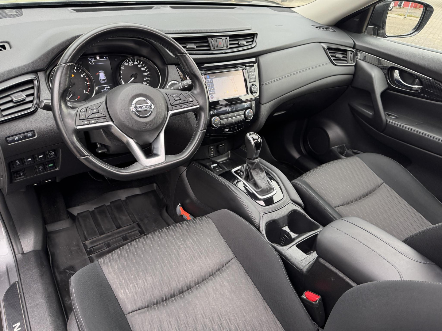 Nissan Nissan