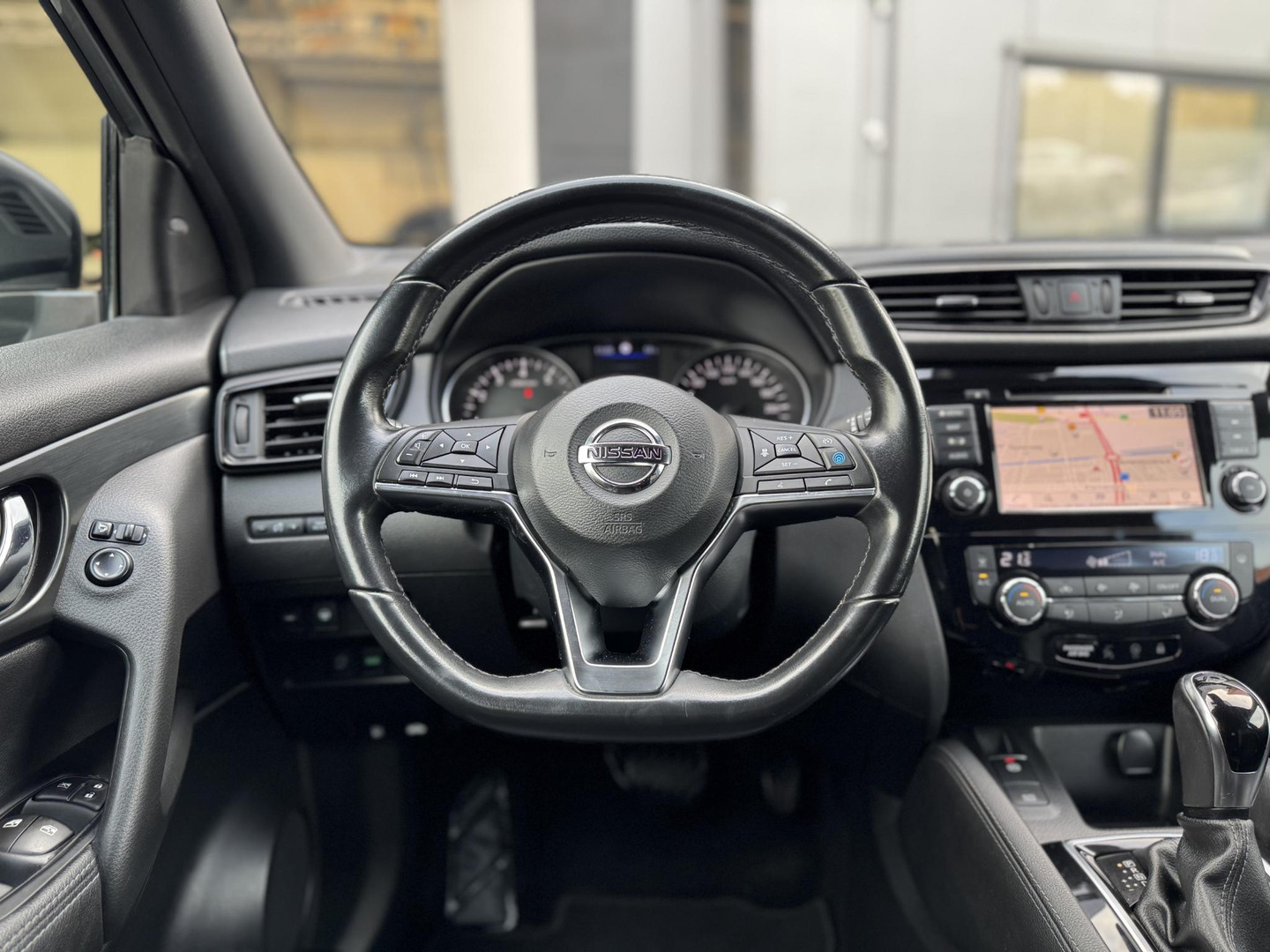 Nissan Nissan