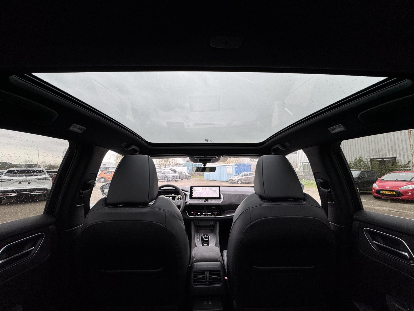 Nissan Nissan