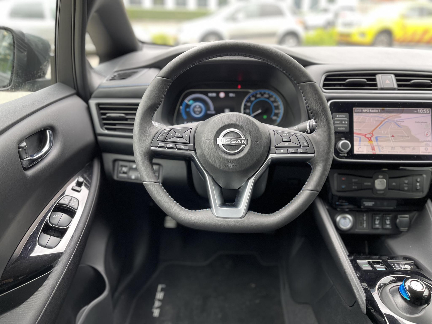 Nissan Nissan