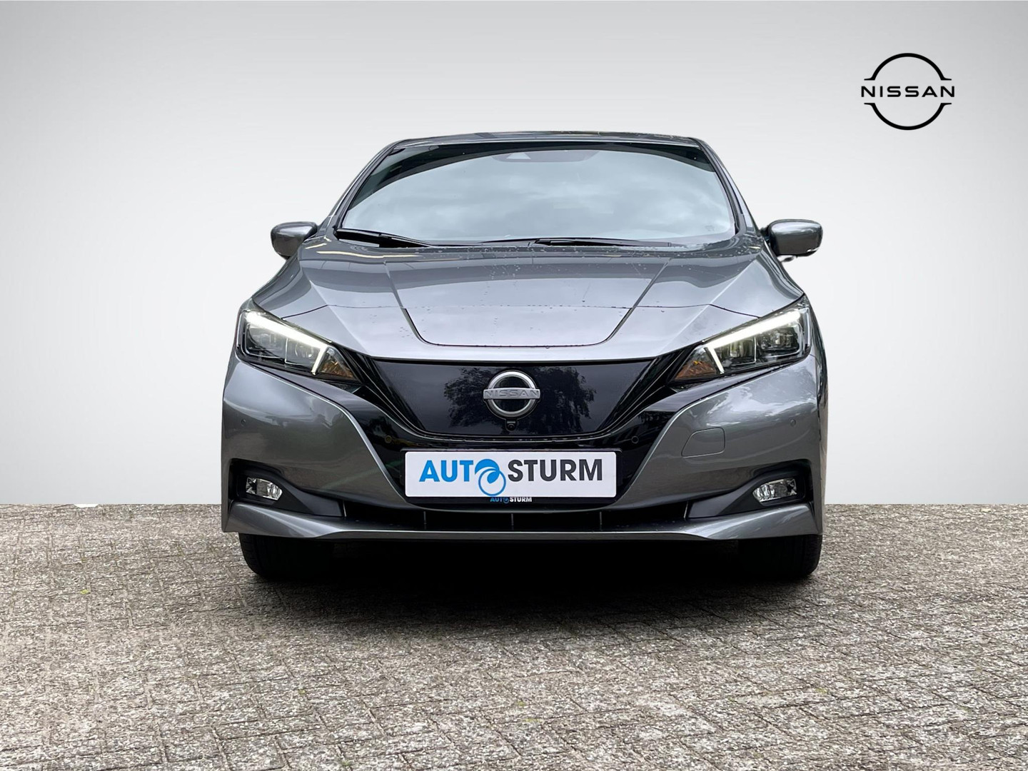 Nissan Nissan