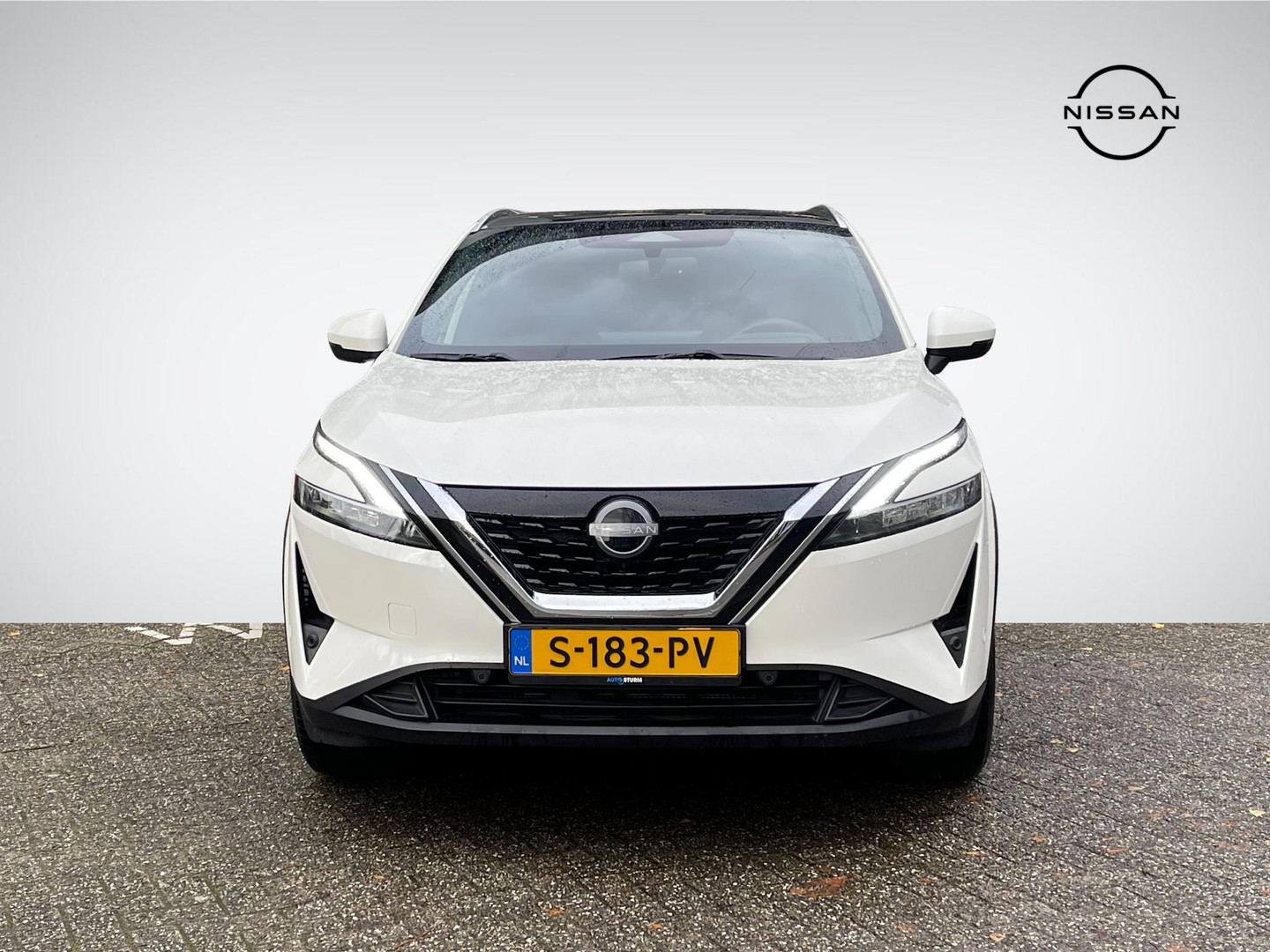 Nissan Nissan
