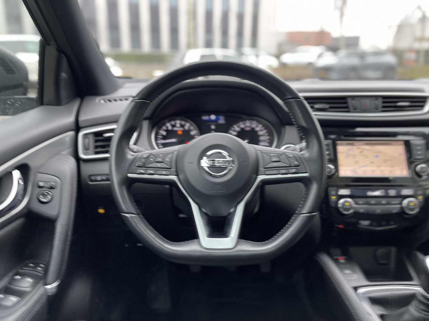 Nissan Nissan