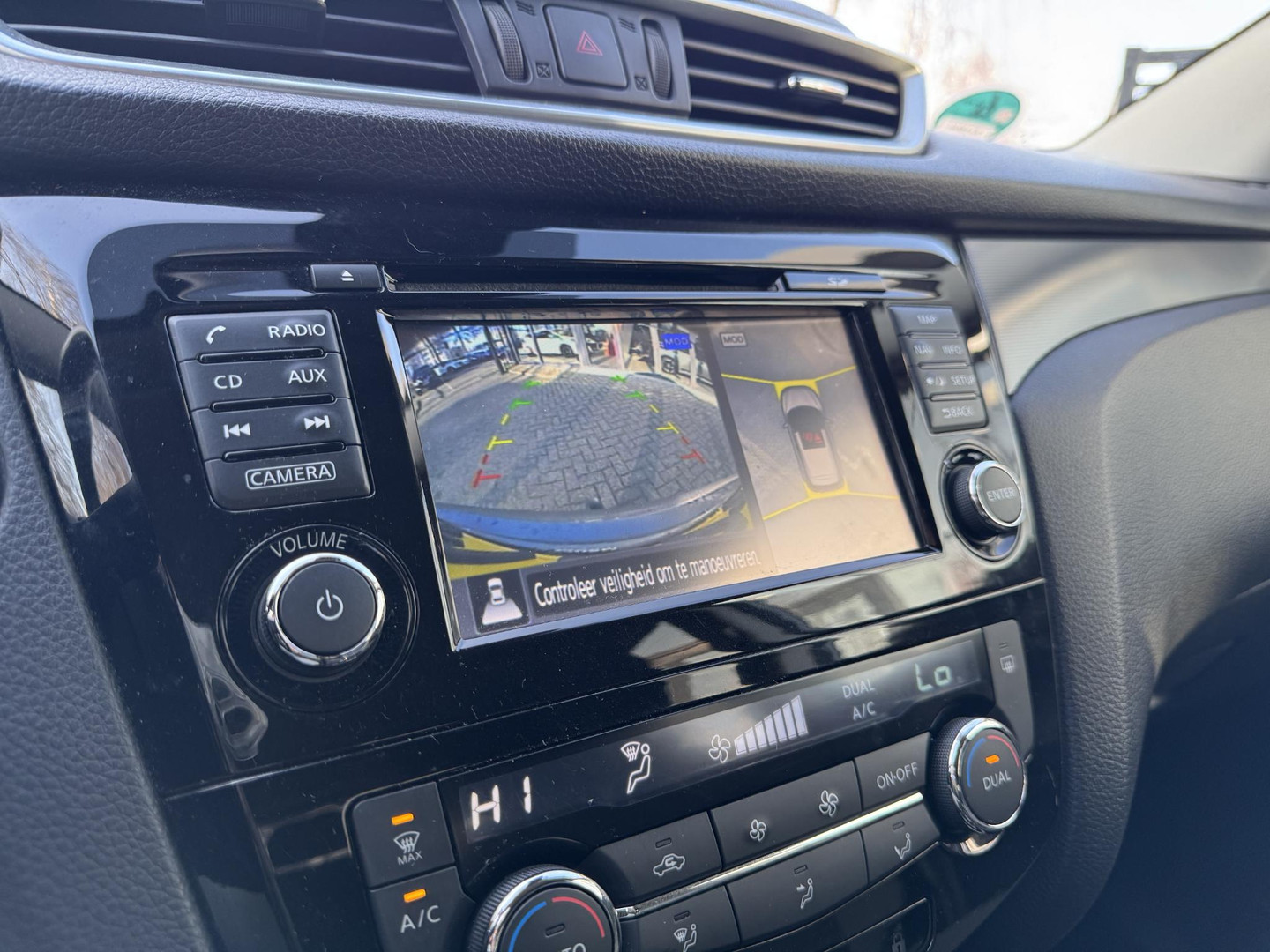 Nissan Nissan