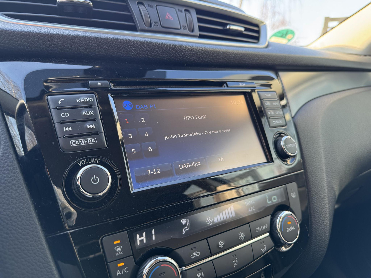 Nissan Nissan