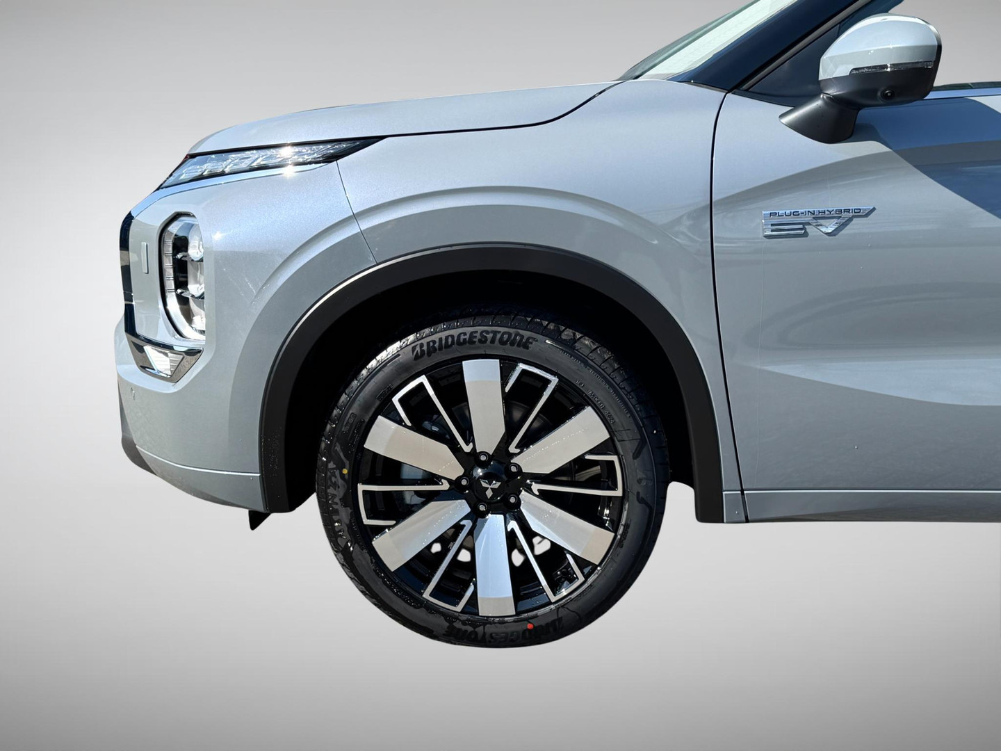 Mitsubishi Mitsubishi